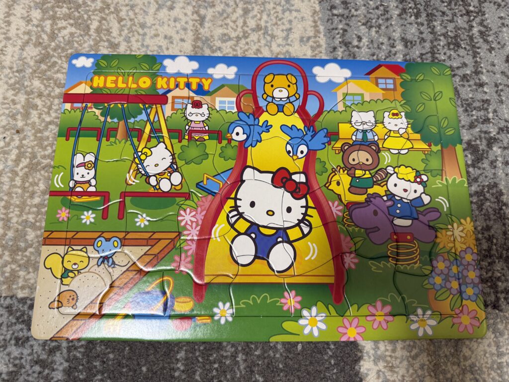 キティちゃん40ピースのパズル